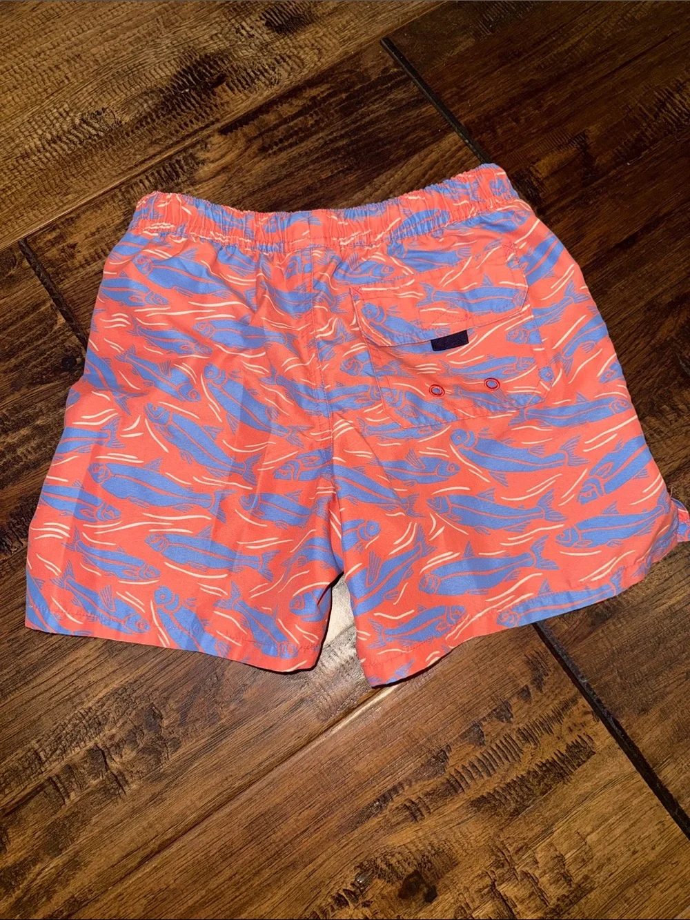 2-Pack Vineyard Vines Swim Trunks — Coral Fish & Mint Sailboat. BOYS SIZE 6/7.